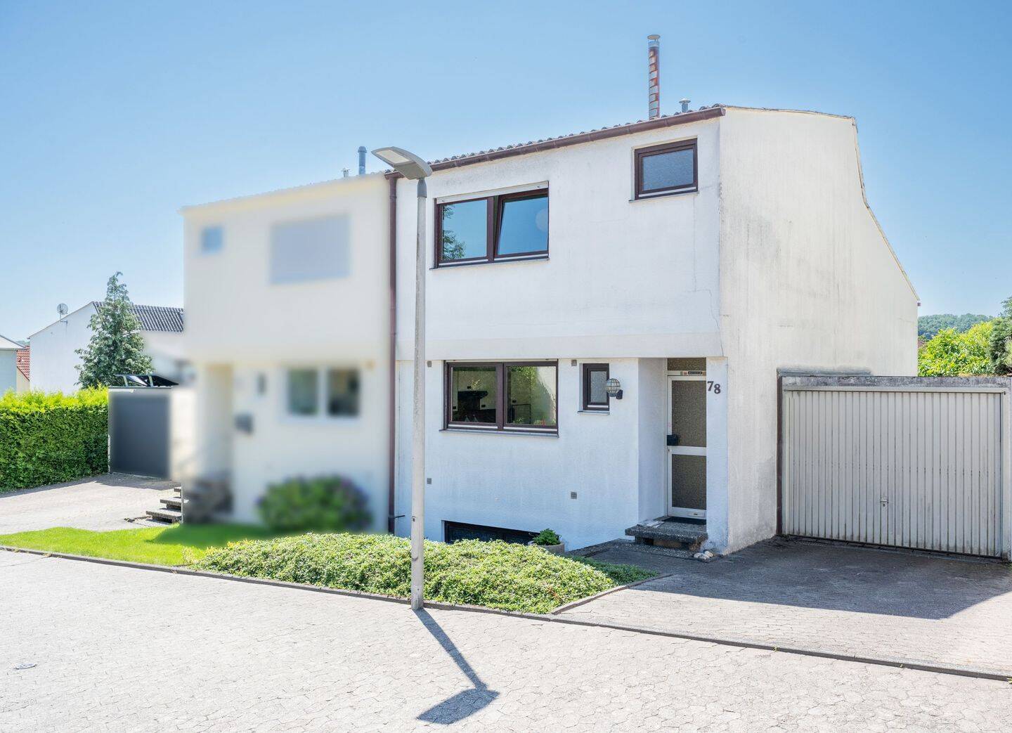 Attraktive Doppelhaushälfte im Split-Level am Neunkircher Biedersberg!, 66538 Neunkirchen
