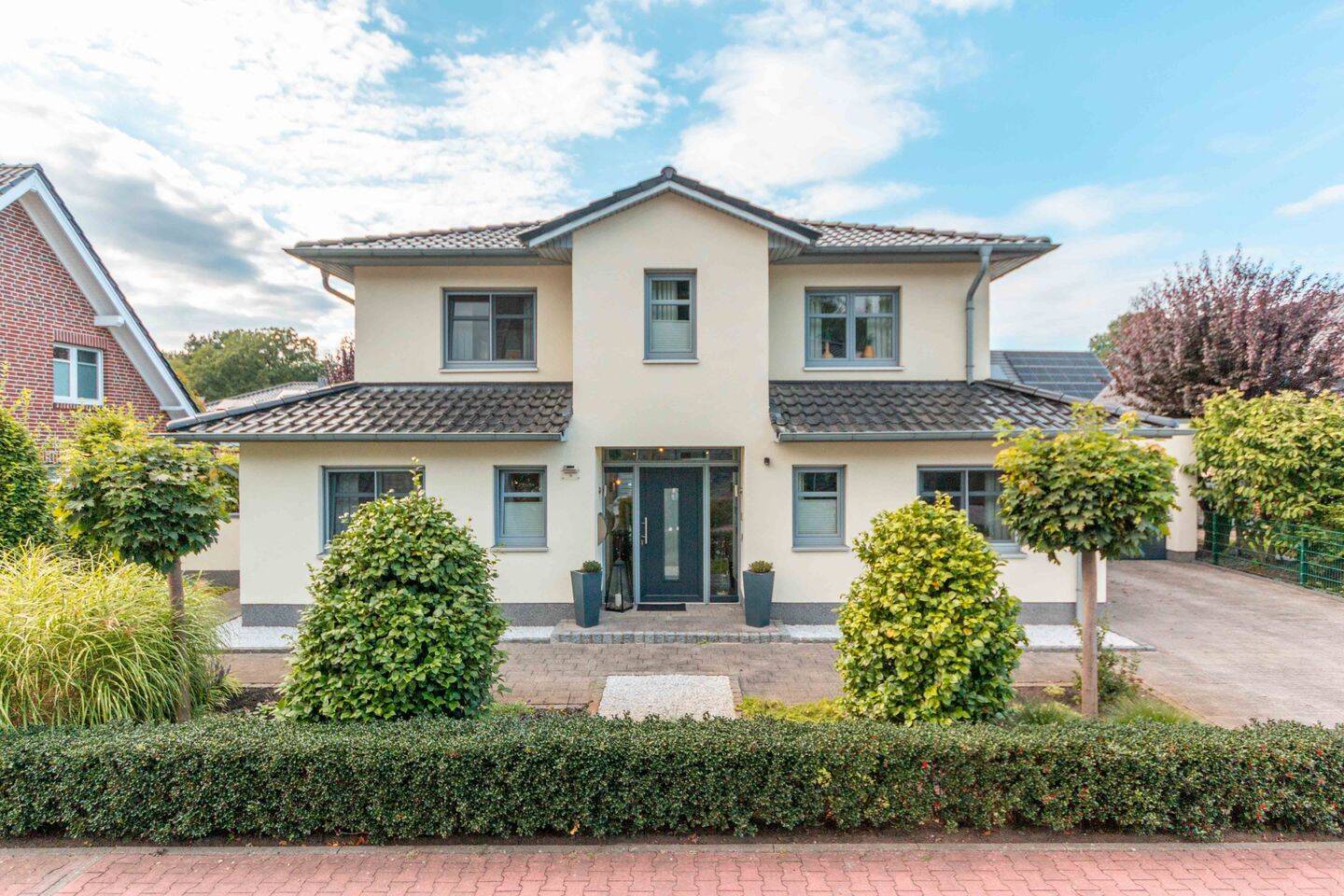Privatverkauf: Modernes Einfamilienhaus mit Wintergarten, 48527 Nordhorn
