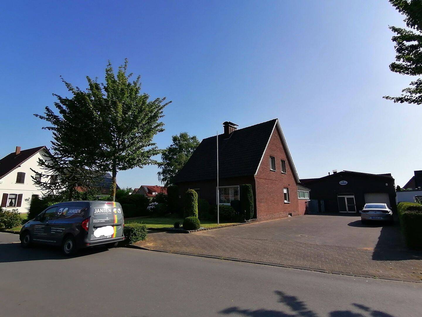 Einfamilienhaus mit Gewerbe und PV Anlage, 46348 Raesfeld