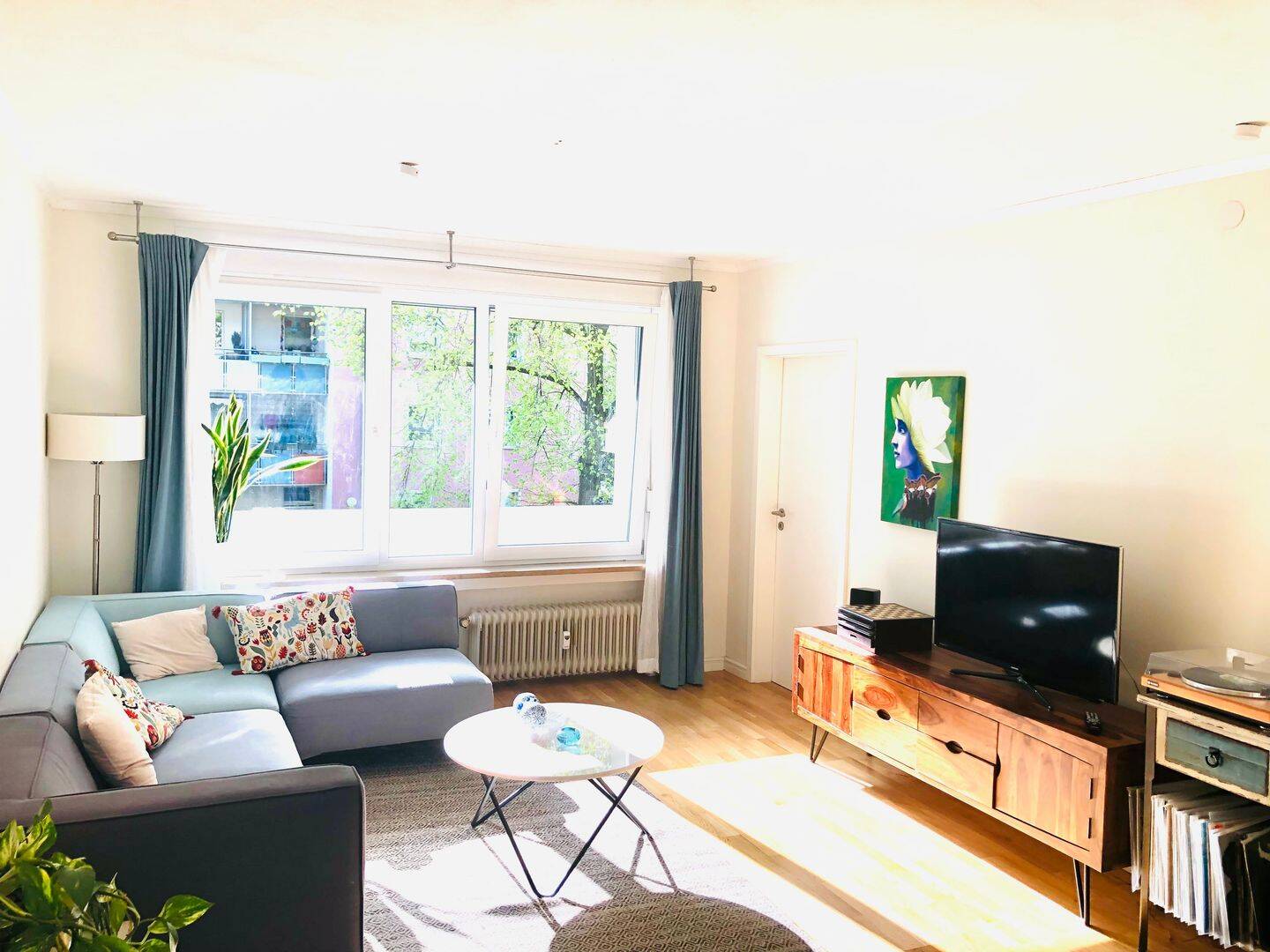 Maxfeld/Stadtpark: Helle 4-Zimmer-Wohnung mit zwei Balkonen und zusätzlichem Büro – ruhig und grün, 90409 Nürnberg (Großreuth h. d. Veste Gärten h. d. Veste Maxfeld Schoppershof)