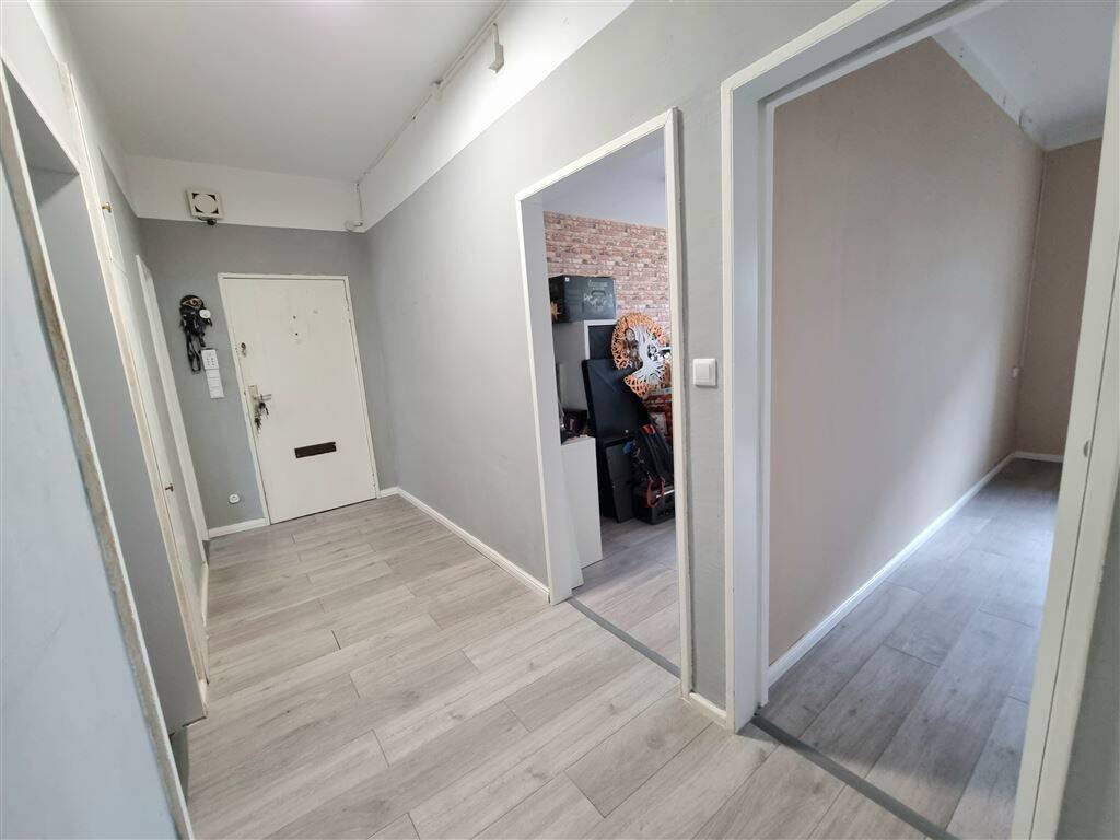 Familienfreundliche 2,5-Zimmer-Wohnung mit Balkon und Gestaltungspotenzial in Charlottenburg-Westend, 14050 Berlin (Charlottenburg-Wilmersdorf)