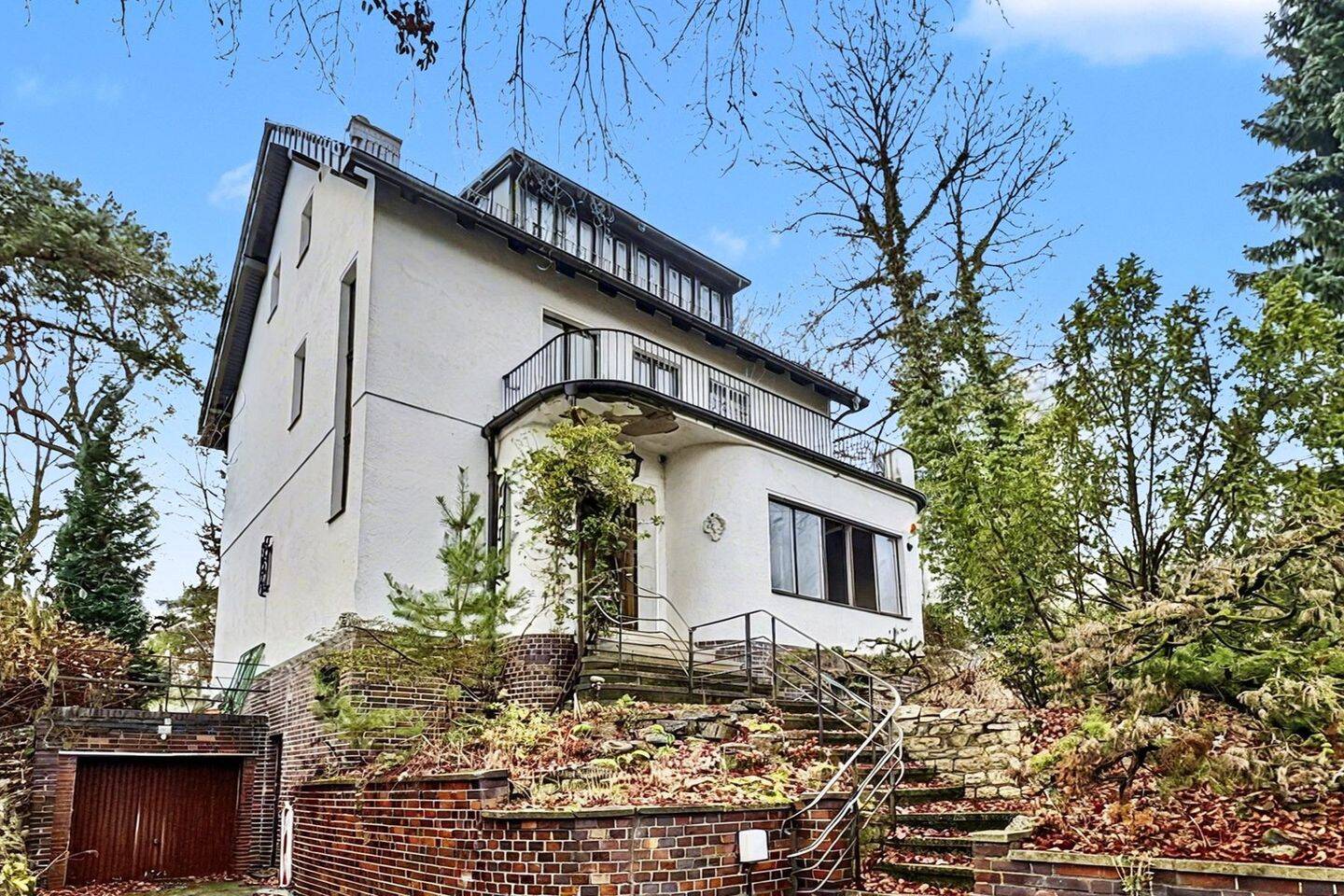 Sanierungsbedürftige Stadtvilla mit großem Grundstück in begehrter Lage von Berlin Steglitz, 12165 Berlin (Steglitz-Zehlendorf Steglitz)
