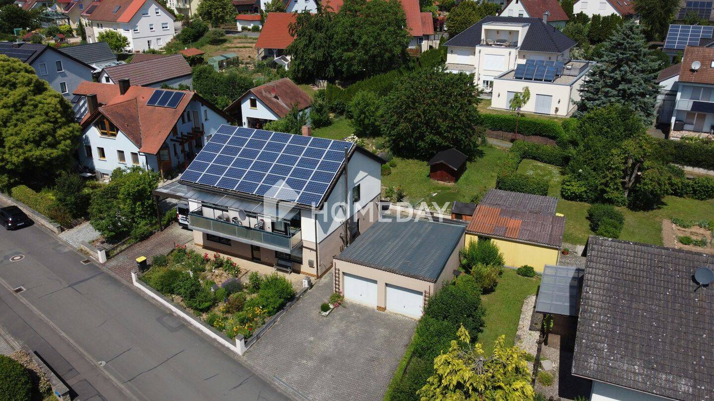 Charmantes Einfamilienhaus in Eisenheim mit Sauna, PV-Anlage, Carport und Doppelgarage, 97247 Eisenheim