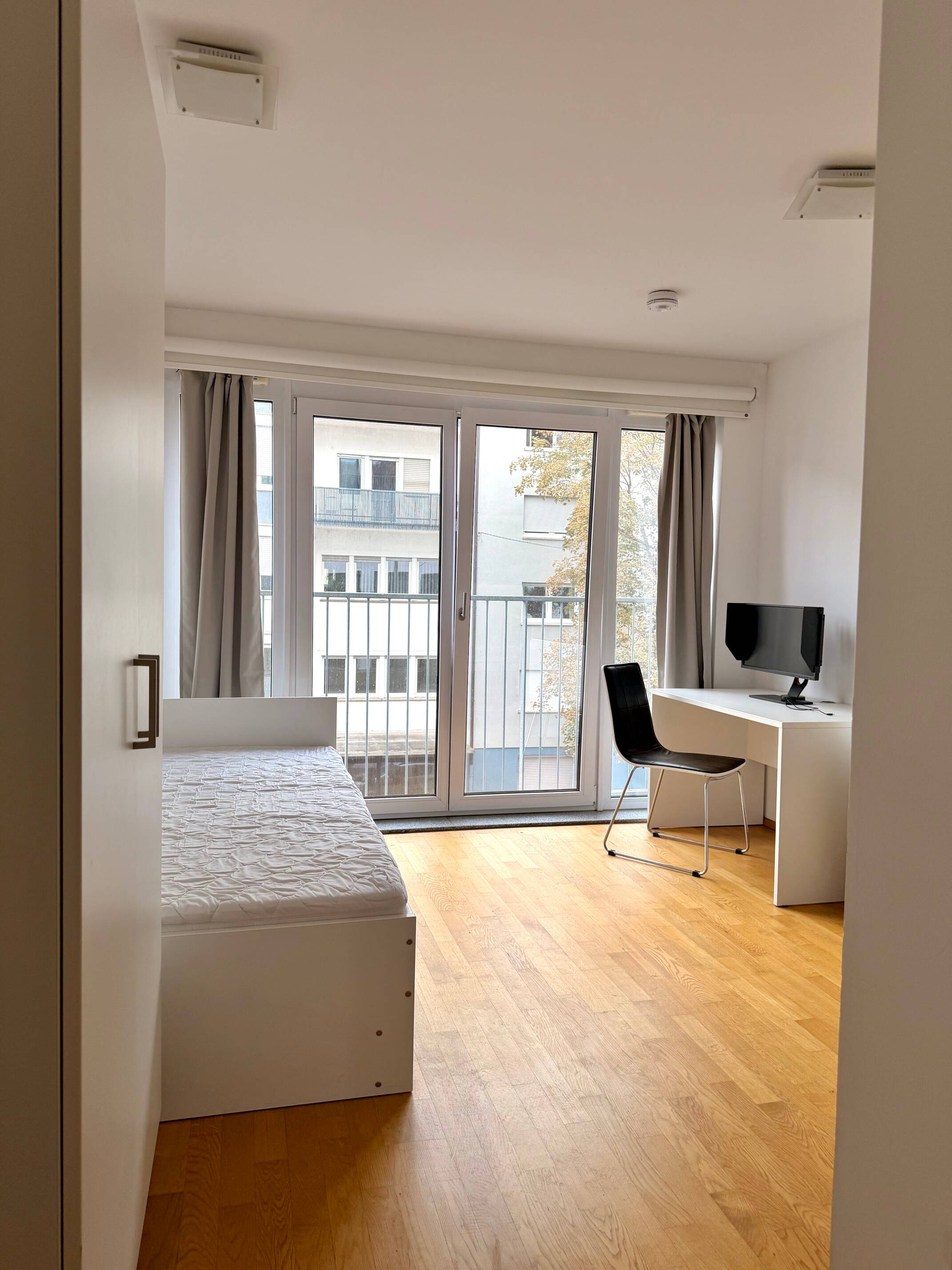 Studentenwohnung | möbliert | Top-Anbindung am Nürnberger Hauptbahnhof, 90478 Nürnberg (Dutzendteich Gleißhammer Glockenhof Sankt Peter Zerzabelshof)