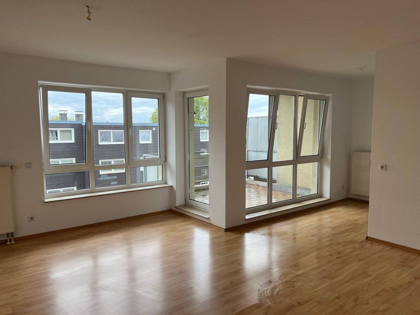 Barrierefreie 2,5 Zimmer Wohnung mit Aufzug und Balkon, 46149 Oberhausen (Alsfeld Buschhausen Schwarze Heide Stadtmitte Sterkrade-Mitte)