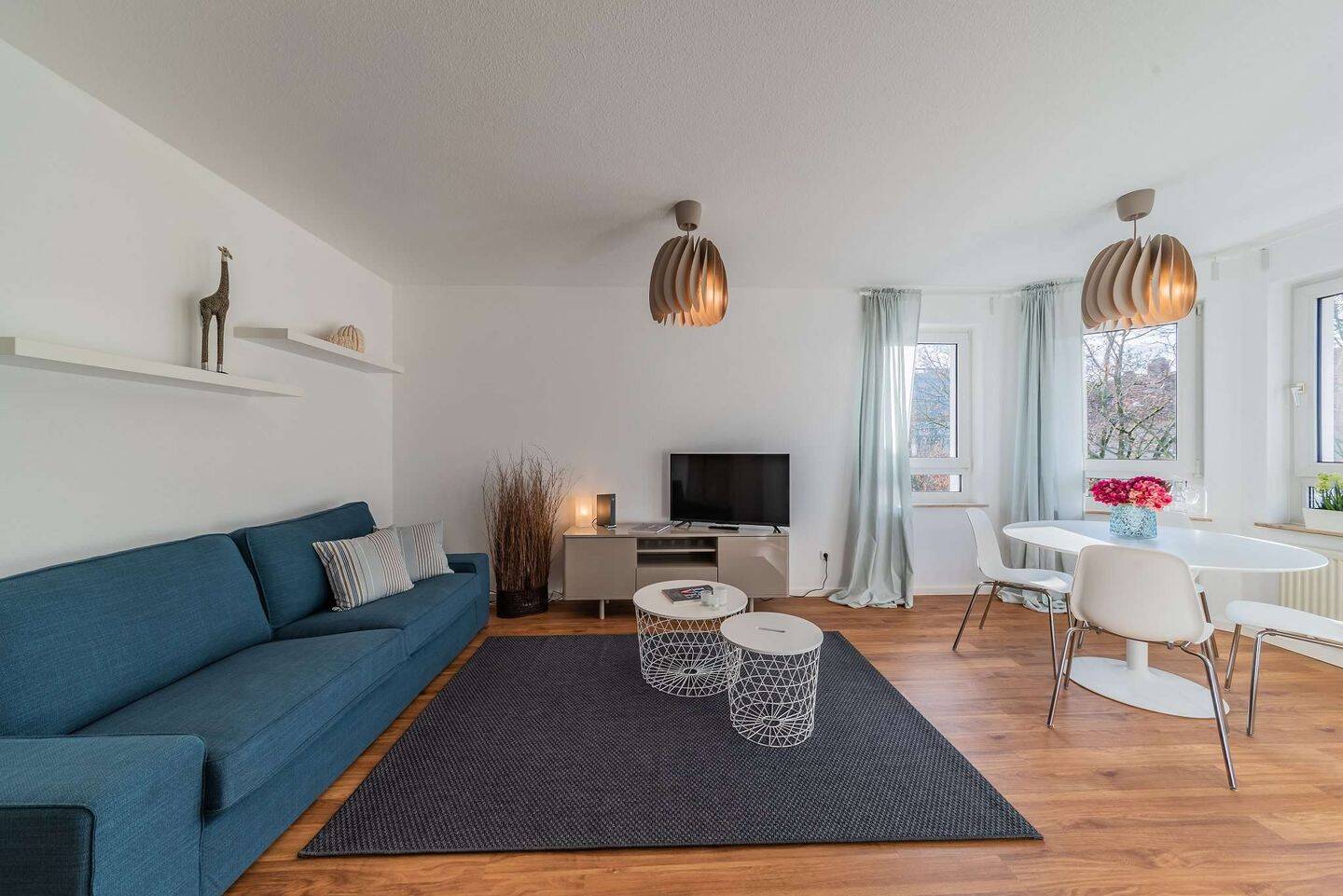 Schöne, gut möblierte 2-Zi.-Wohnung nahe Europaviertel, 60327 Frankfurt am Main (Gallus Gutleutviertel Westend-Süd)