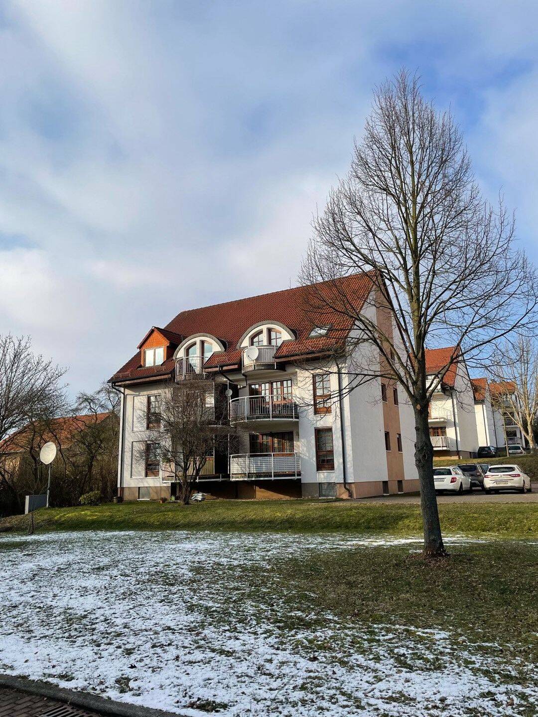 In Stadtrandlage gelegene 1,5 Raumwohnung mit Einbauküche, Balkon und Stellplatz, 99817 Eisenach