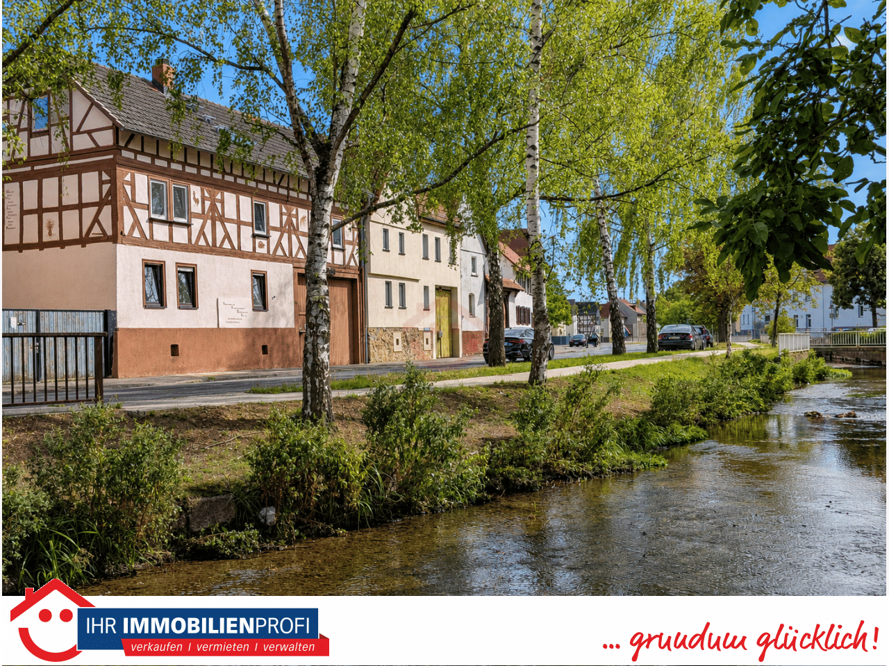 Fachwerk-Traum in Heuchelheim: Modernes Wohnen inkl. Pool, Werkstatt und Ausbaupotenzial, 35452 Heuchelheim a.d. Lahn