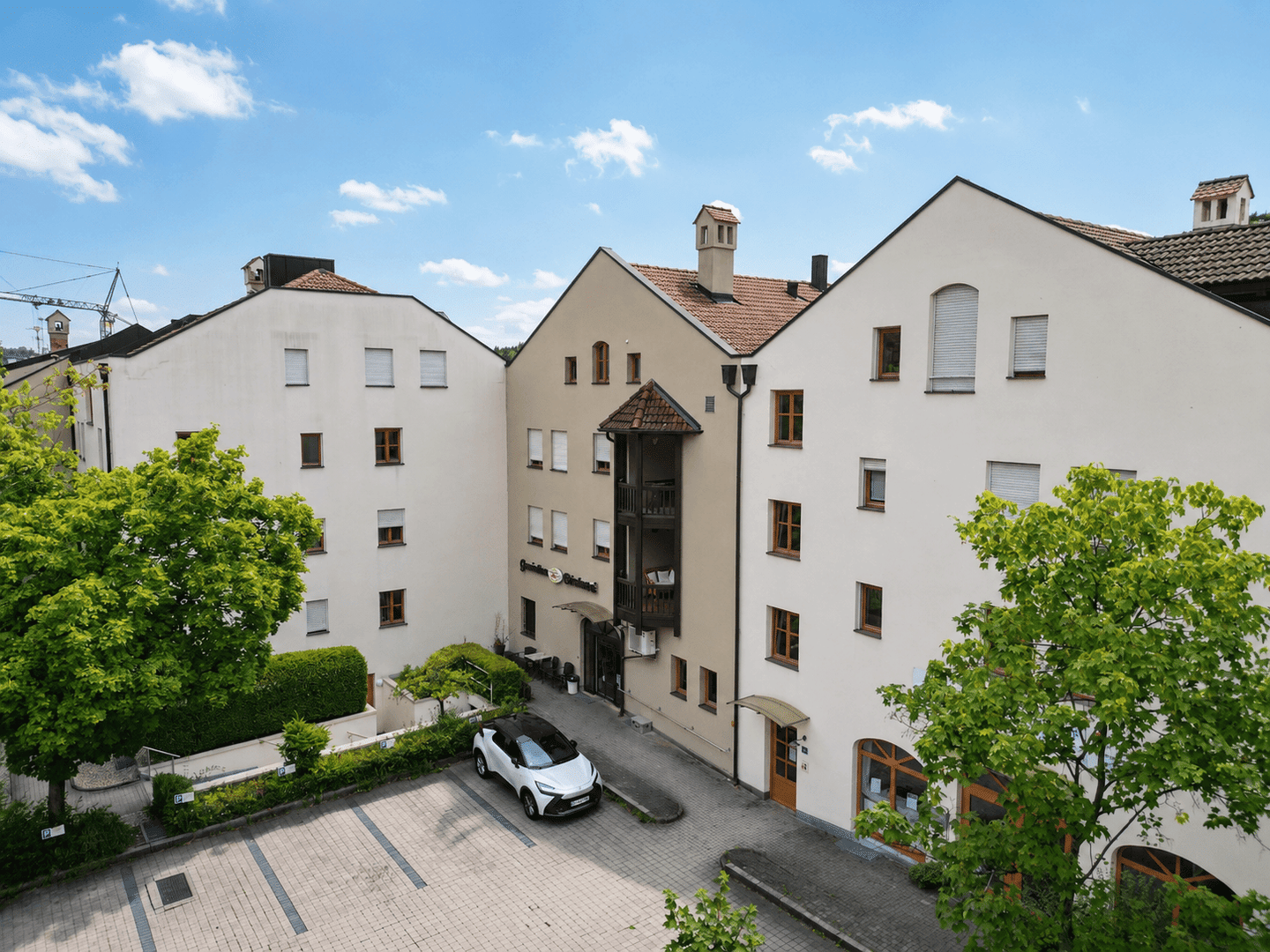 Innblick inklusive: 2-Zimmer-Wohnung mit Balkon und Tiefgarage, 94036 Passau (Abraham Haidenhof-Nord Haidenhof-Süd Heining Kohlbruck)