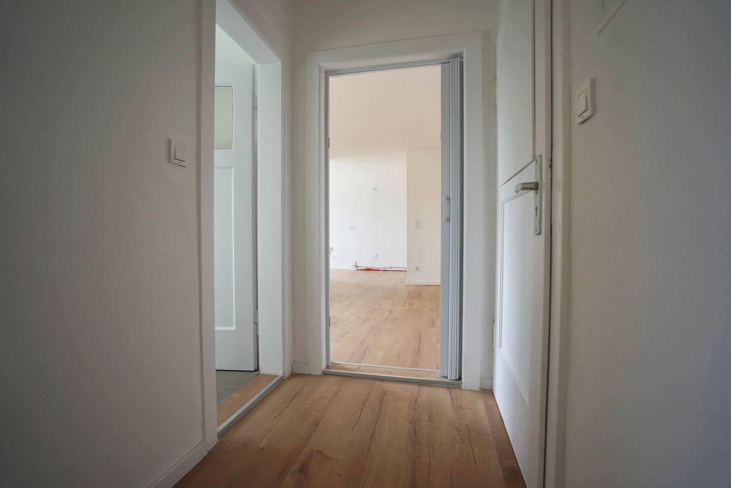 Neuer Boden, frischer Look – attraktive 2-Zimmer-Wohnung in Rödental, 96472 Rödental