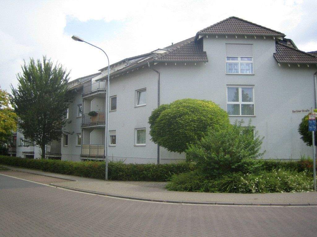 1 Zimmer mit Balkon (2022-5006), 35415 Pohlheim