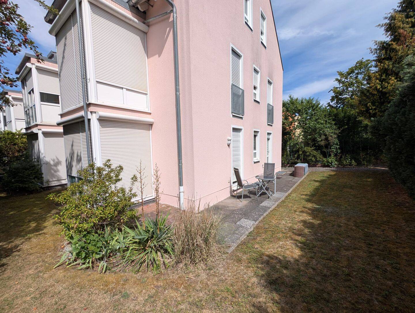 Ruhige 2-Zimmerwohnung in zentraler Lage inkl. TG-Stellplatz, 90449 Nürnberg (Gebersdorf Neuröthenbach Röthenbach bei Schweinau)