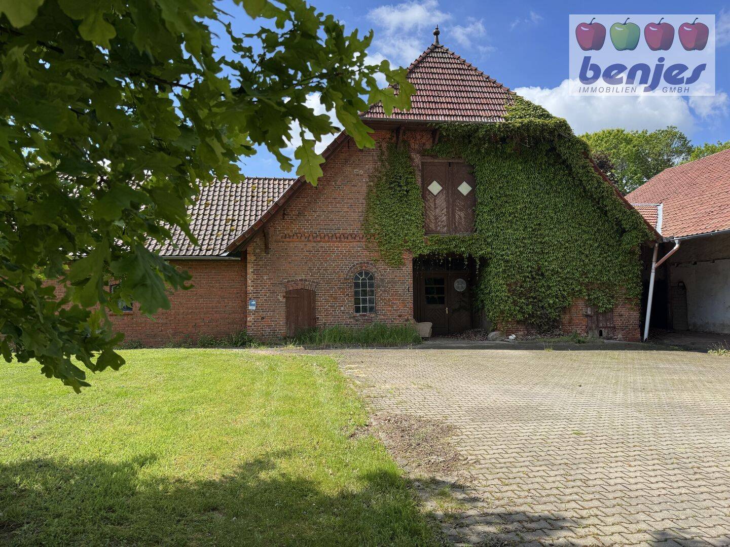 Hofstelle mit besonderem Charakter – Wohnen, Leben und Arbeiten inmitten der Natur!, 27254 Staffhorst
