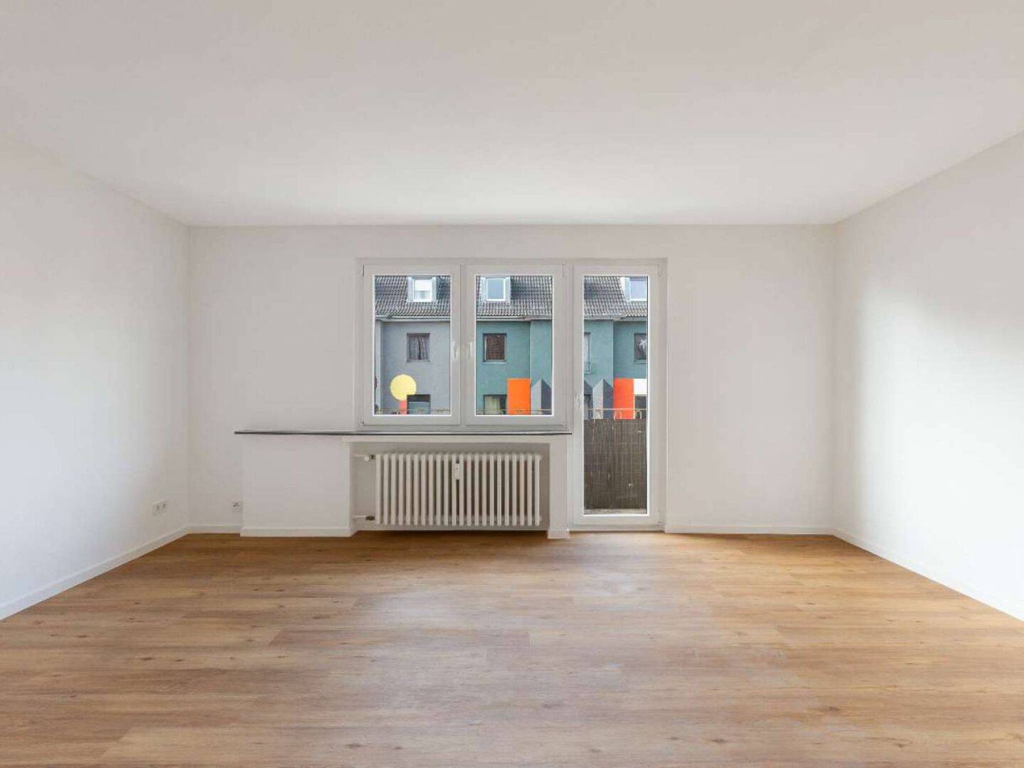 Sanierte 4-Zi.-Whg. mit BALKON und EBK in der Kölner Südstadt, 50677 Köln (Innenstadt-Süd Altstadt-Süd Neustadt-Süd)