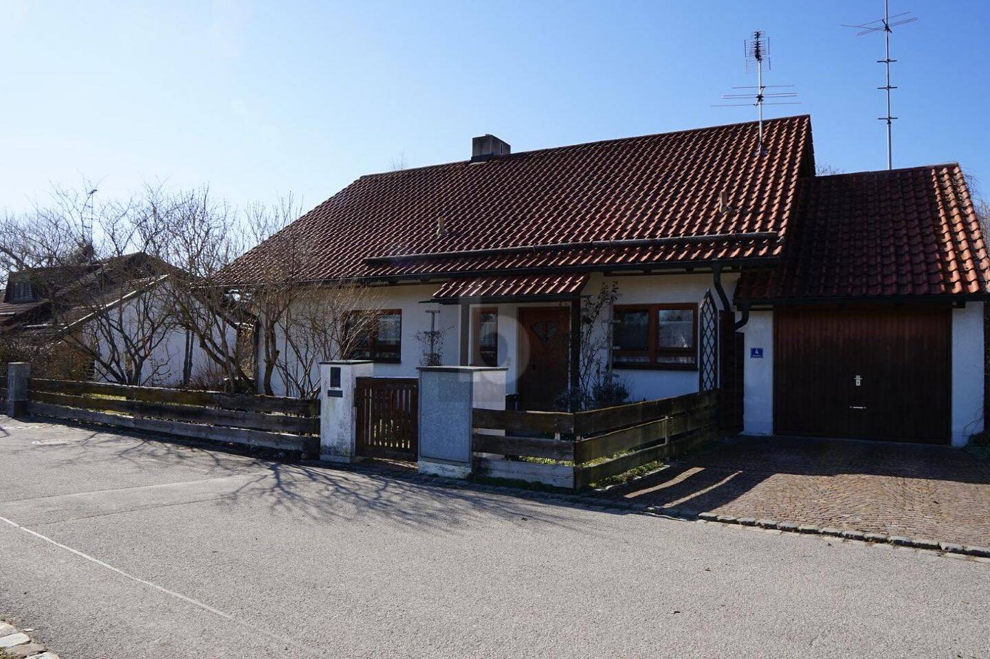 IHR SONNIGES PLÄTZCHEN IM 5 SEEN-LAND, 82234 Weßling