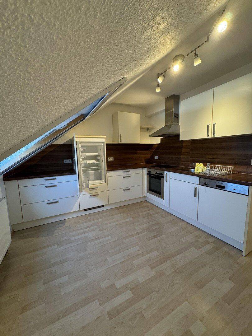 3-Zimmer-Dach-Wohnung in Leinach, 97274 Leinach