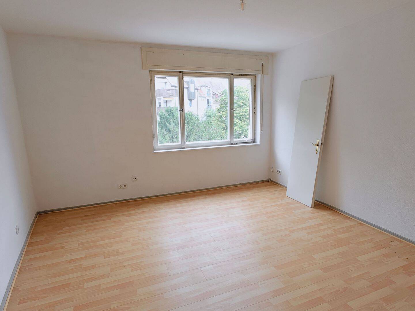 1-Zimmer-Wohnung, 2. OG, in ruhiger Altstadtlage, ideal für Studenten oder als Zweitwohnung, provisionsfrei!, 90403 Nürnberg (Gleißbühl Lorenz Sebald)