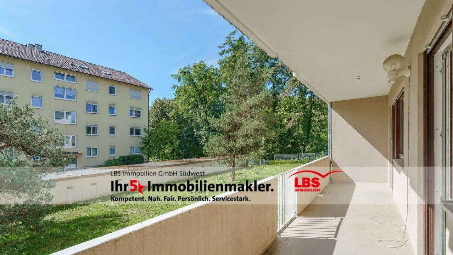 Helle 3-Zimmer-Etagenwohnung mit schönem Balkon und Garage in Singen-Nord!, 78224 Singen (Hohentwiel)