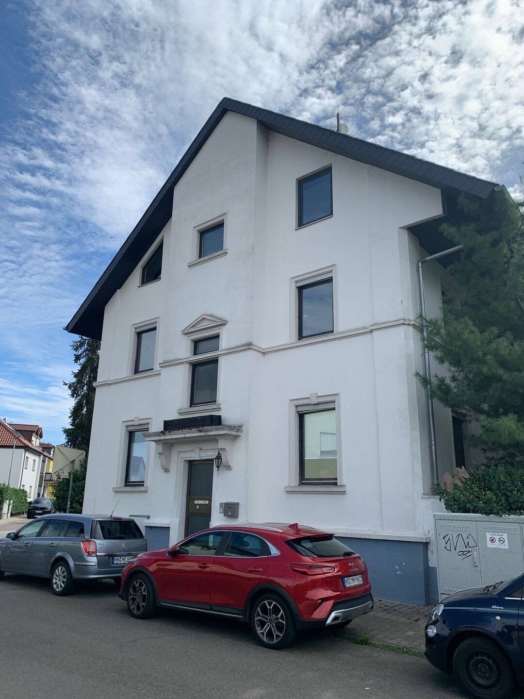 Helle 5,5-Zimmer-Maisonette mit Dachterrasse, Kamin & Weitblick, 68723 Plankstadt