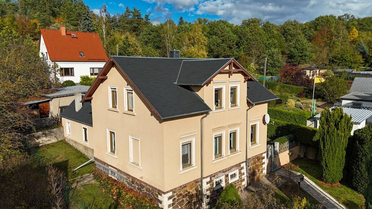 EFH in Weinböhla`s Top-Lage, 123 m² Wfl., 5 Zi., Grst. 750 m², Garage ***PROVISIONSFREI***, 1689 Weinböhla
