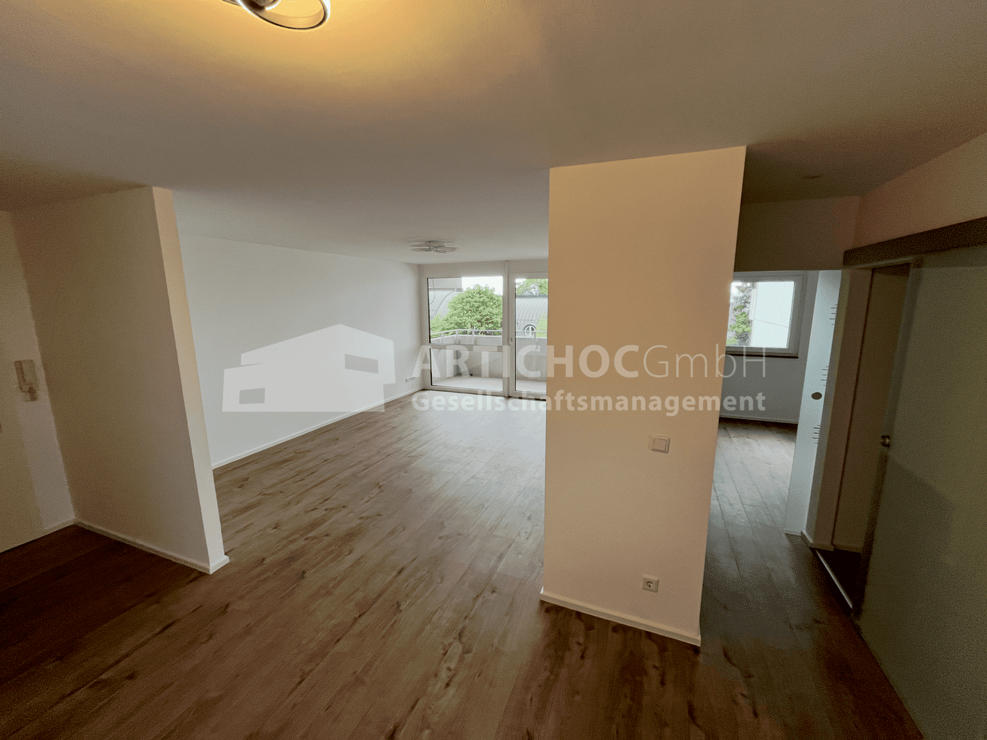 Modernisierte Wohnung mit Einbauküche zum Vermieten, 60598 Frankfurt am Main (Sachsenhausen)