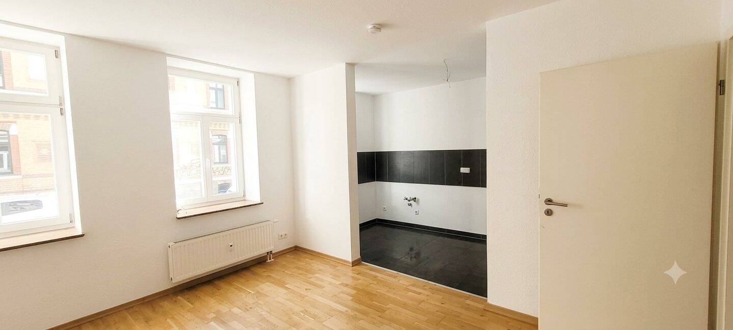 Helle 2-Zi-Altbauwohnung in Leipzig Lindenau – ab sofort, 4177 Leipzig (Altlindenau Lindenau)