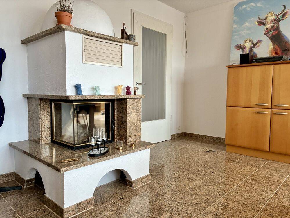 2-Zimmer Eigentumswohnung in Frankfurt (Oder): Balkon & Kamin, 15232 Frankfurt (Oder) (Frankfurt)