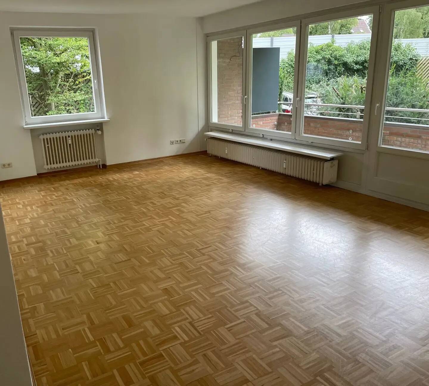 Schöne 2 2/2 Zimmer Wohnung in der Nähe der S-Bahn Wohltorf, 21521 Wohltorf