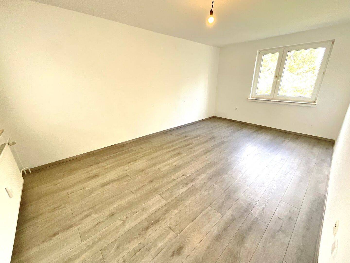 Einmal selbst streichen und 2 Monate Miete sparen, 44579 Castrop-Rauxel