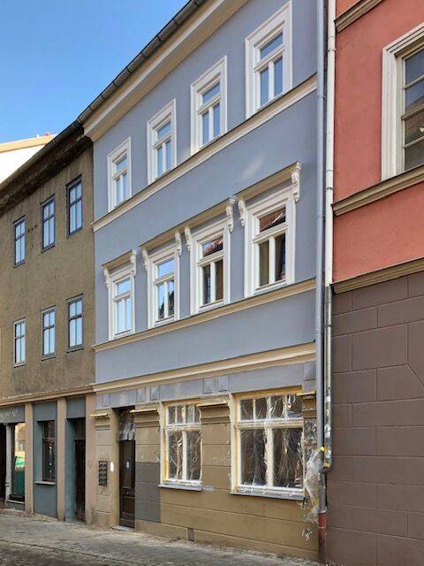 3 Raum Wohnung am Markt mit Balkon, 7768 Kahla
