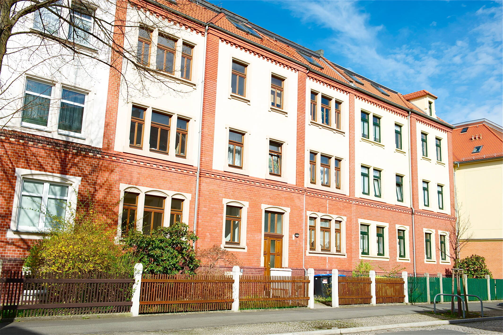 helle 2- Raum Wohnung mit Balkon, 2763 Zittau