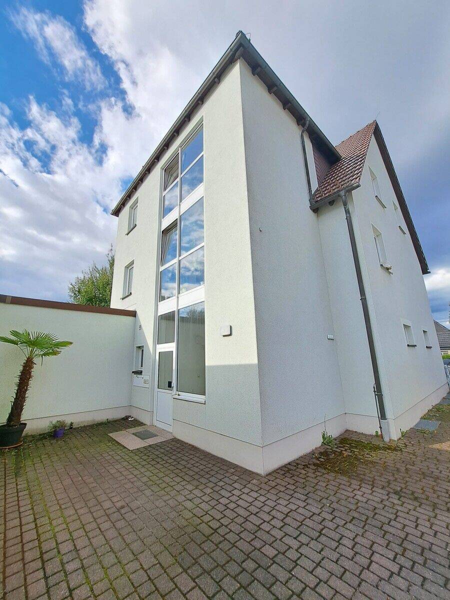 Dachgeschosswohnung in zentraler Lage von Brand-Erbisdorf – renoviert & individuell mitgestaltbar!, 9618 Brand-Erbisdorf