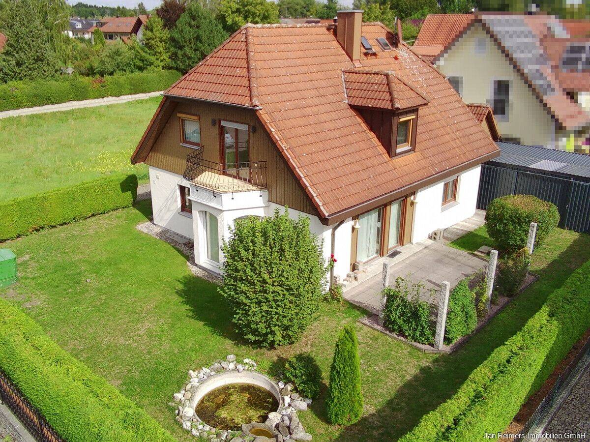 Walmdachhaus mit gehobener Ausstattung & großem Garten, 82291 Mammendorf