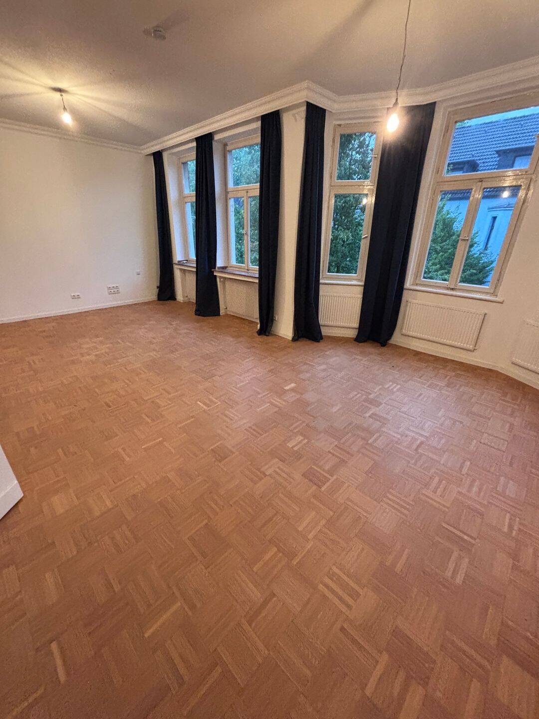 Charmantes Altbau-Wohnen im Herzen von Oberhausen, 46045 Oberhausen