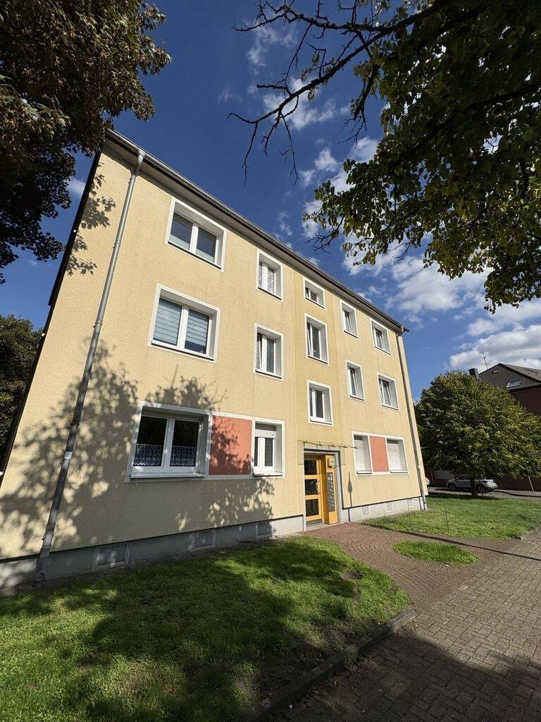 Der Startschuss in die erste eigene Mietwohnung mit VIVAWEST, 46238 Bottrop (Batenbrock Welheim Welheimer Mark)