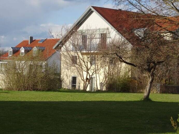 2-Zimmer DG  Nähe Markt Schwaben  S-Bahn-Anschluss Ottenhofen, 85570 Ottenhofen