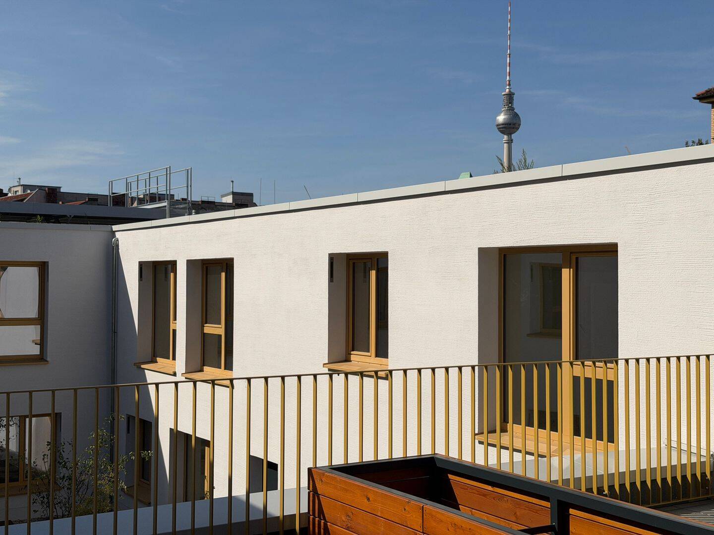 Moderne Familien-4-Zimmer-Wohnung mit Dachterrasse in Mitte, 10179 Berlin (Mitte)