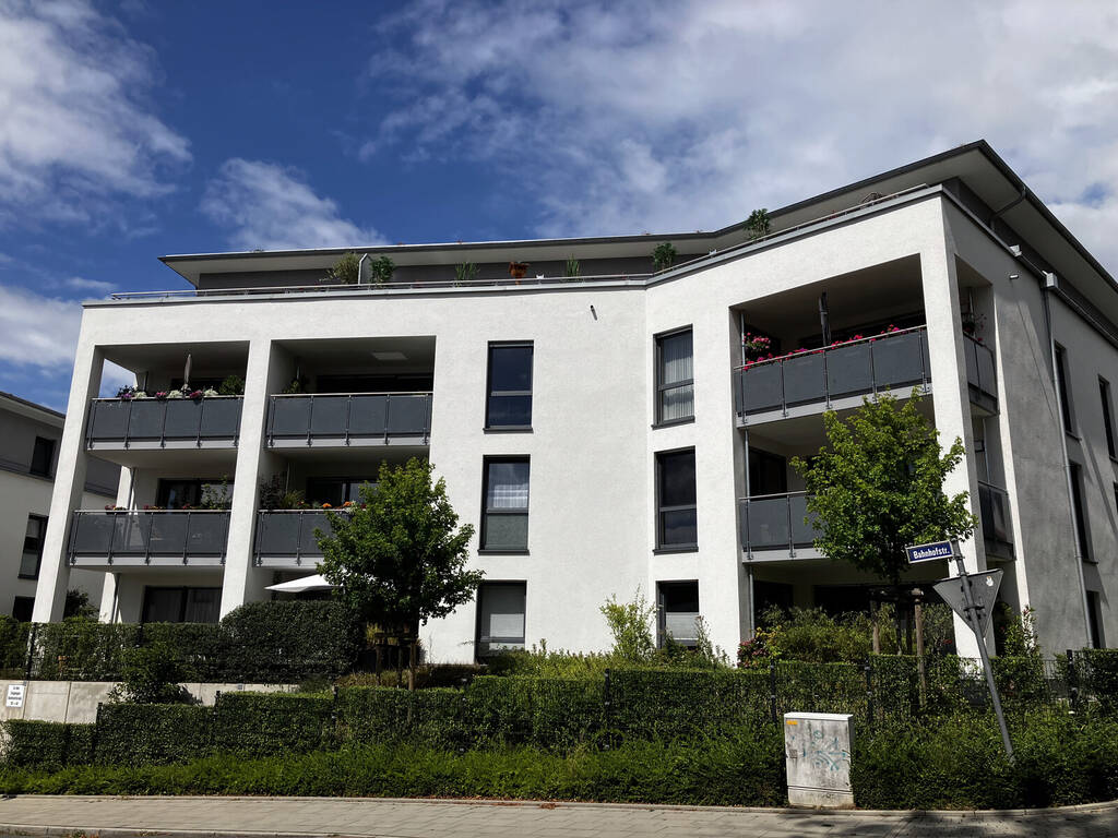 Bei VIVAWEST die Sonnenstrahlen auf der eigenen Terrasse genießen., 45259 Essen (Heisingen)