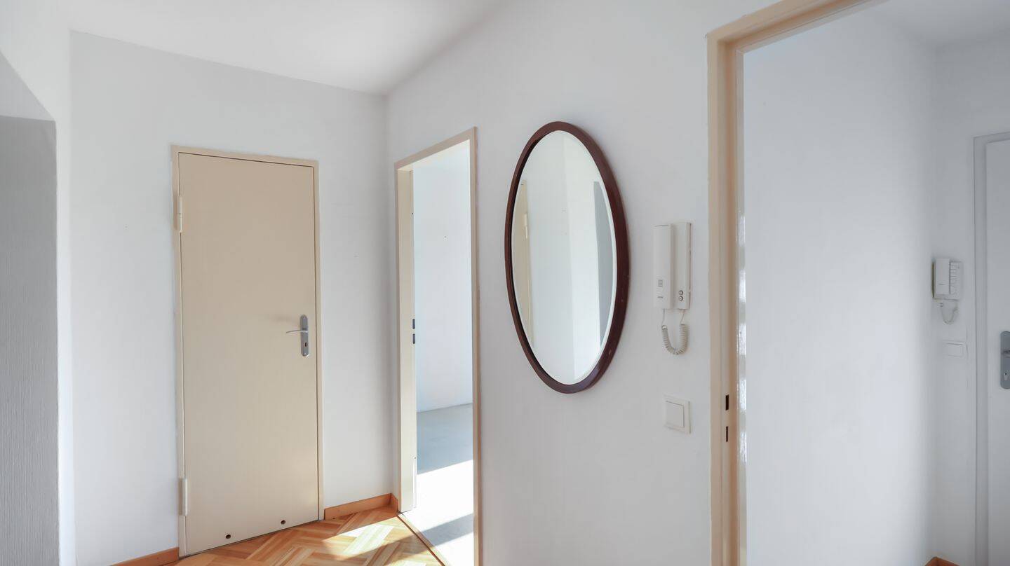 Mitten in Charlottenburg: Helle 2-Zimmer-Wohnung mit Balkon, 14059 Berlin (Charlottenburg-Wilmersdorf Charlottenburg Westend)