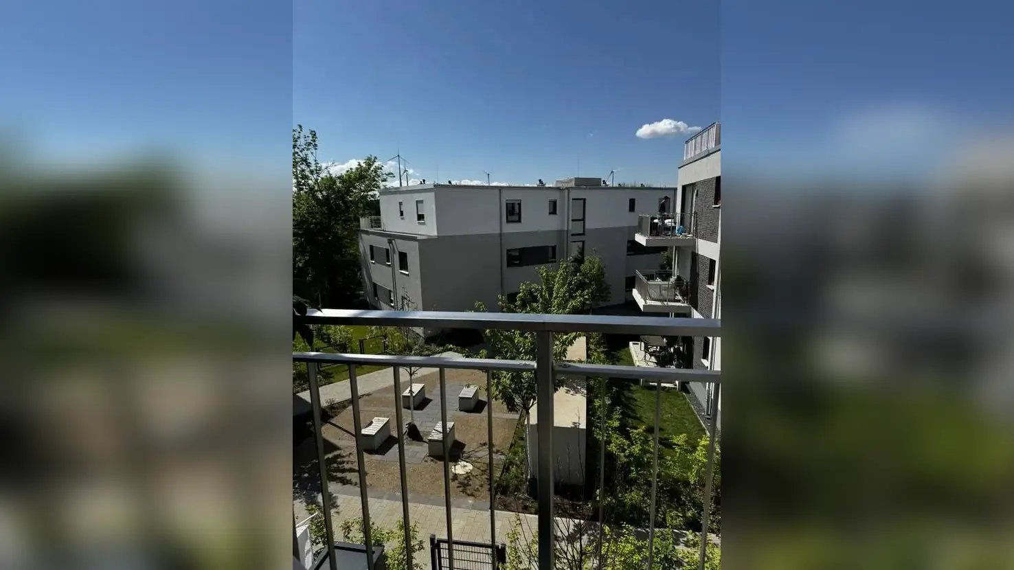 Moderne 2-Zimmer-Wohnung im 2. Obergeschoss mit Balkon und Einbauküche., 61137 Schöneck