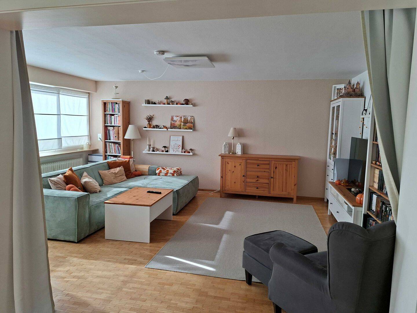 Helle 3,5 Zimmer auf 102 m² Wfl. mit großem Balkon, 73779 Deizisau