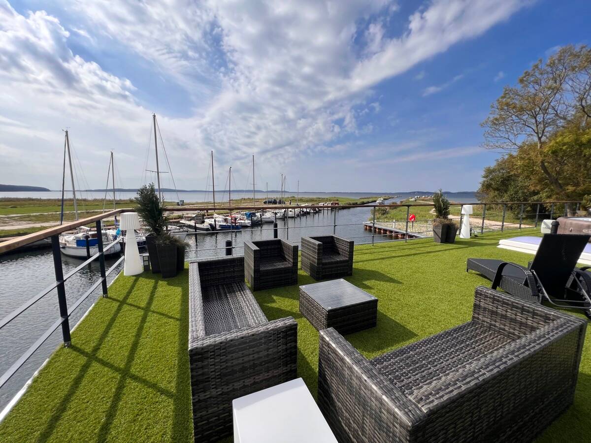 LUXUS Hausboot – 3 Etagen – 100m² Wohnen + 120 m² SONNENTERRASSE – Kamin, Kino, komplett individuell, 18119 Rostock (Diedrichshagen Hohe Düne Seebad Warnemünde)