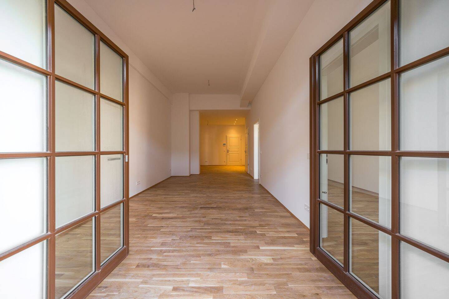 Historischer Altbau trifft modernsten Wohnkomfort – 91 m² mit Balkon im Herzen von Chemnitz, 9111 Chemnitz (Altchemnitz Schloßchemnitz Zentrum)