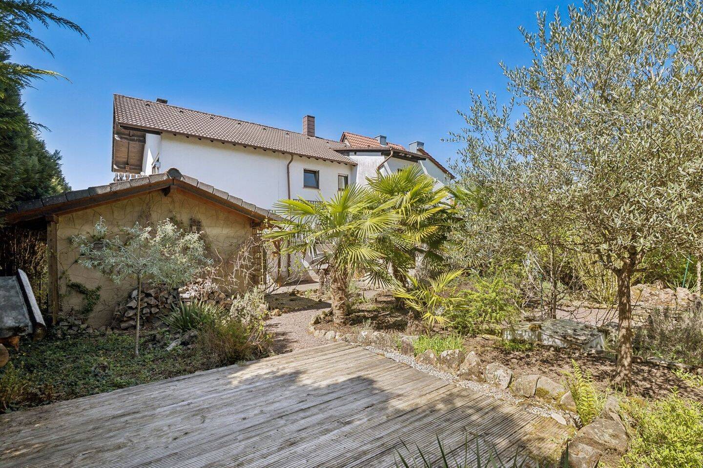 Familienfreundliches Zuhause mit mediterranem Garten in beliebter Wohnlage von Zweibrücken/Ixheim, 66482 Zweibrücken