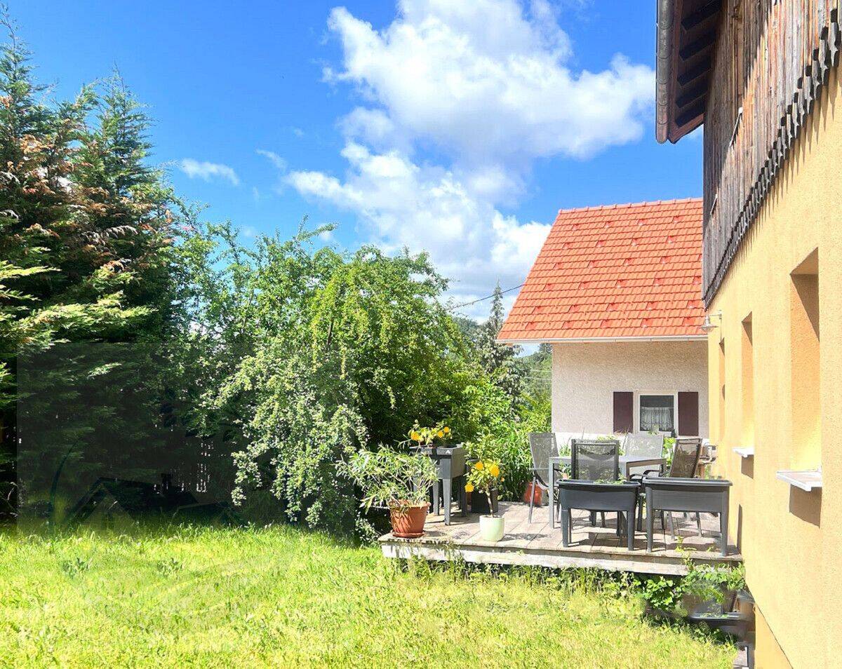 Wohnhaus mit Einliegerwohnung auf großzügigem Grundstück, schöne, ruhige Lage, 87662 Kaltental