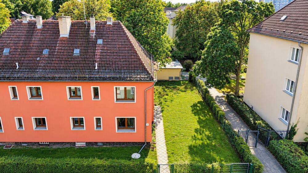 Einziehen und wohlfühlen – 3 Zimmer mit Balkon und Garten in Friedrichsfelde direkt am Tiergarten, 10319 Berlin (Lichtenberg Hohenschönhausen Friedrichsfelde)