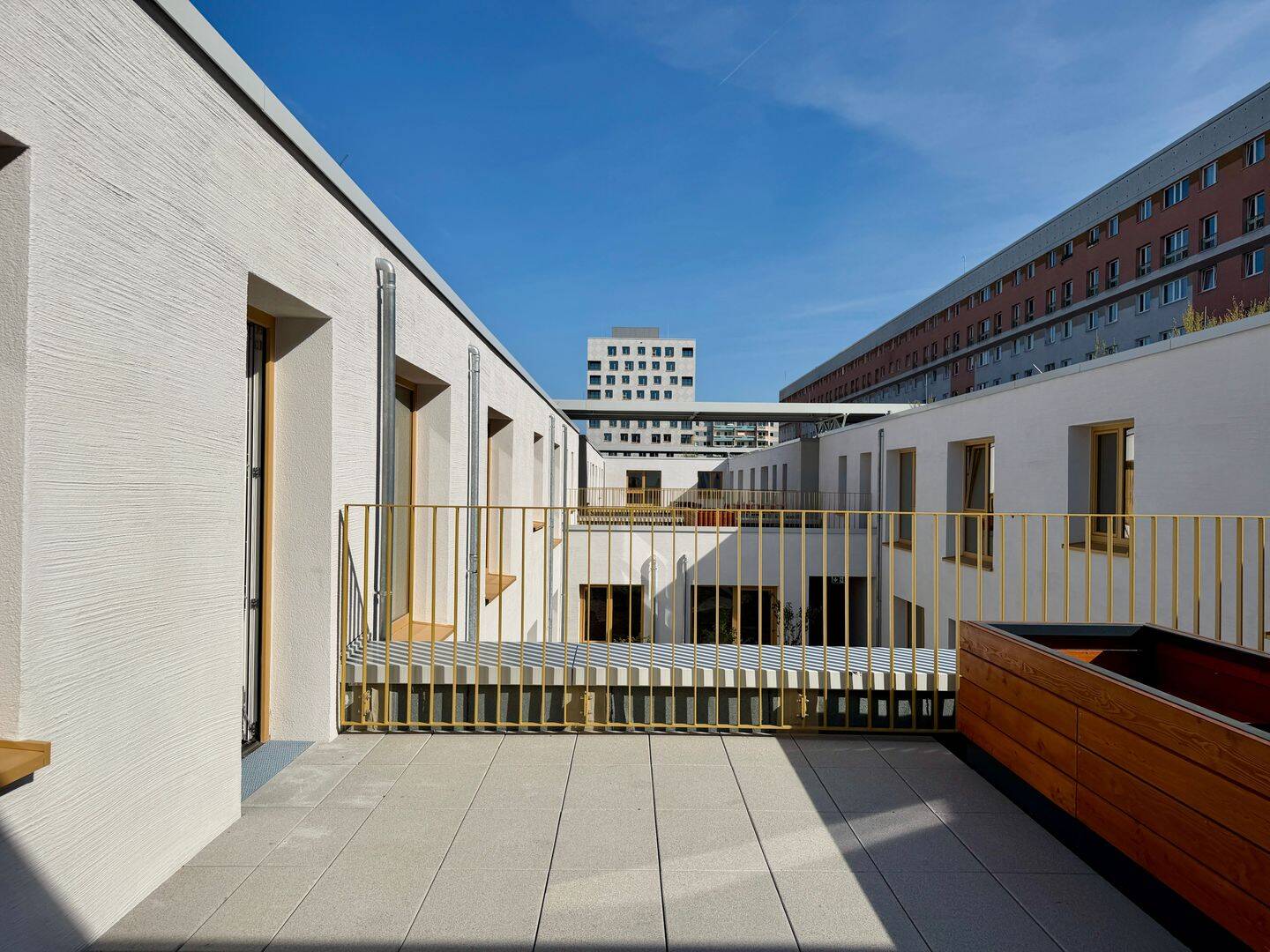 Exklusive 4-Zimmer-Wohnung mit Dachterrasse in Mitte, 10179 Berlin (Mitte)