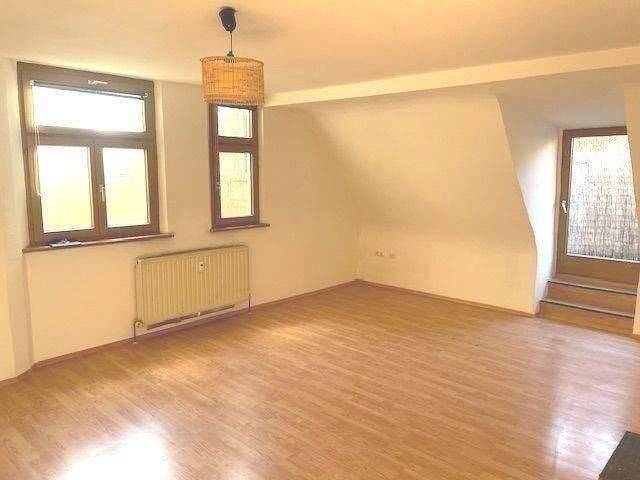 Charmante 3- Zimmerwohnung mit Dachloggia Fürth Innenstadt, 90762 Fürth (Innenstadt)