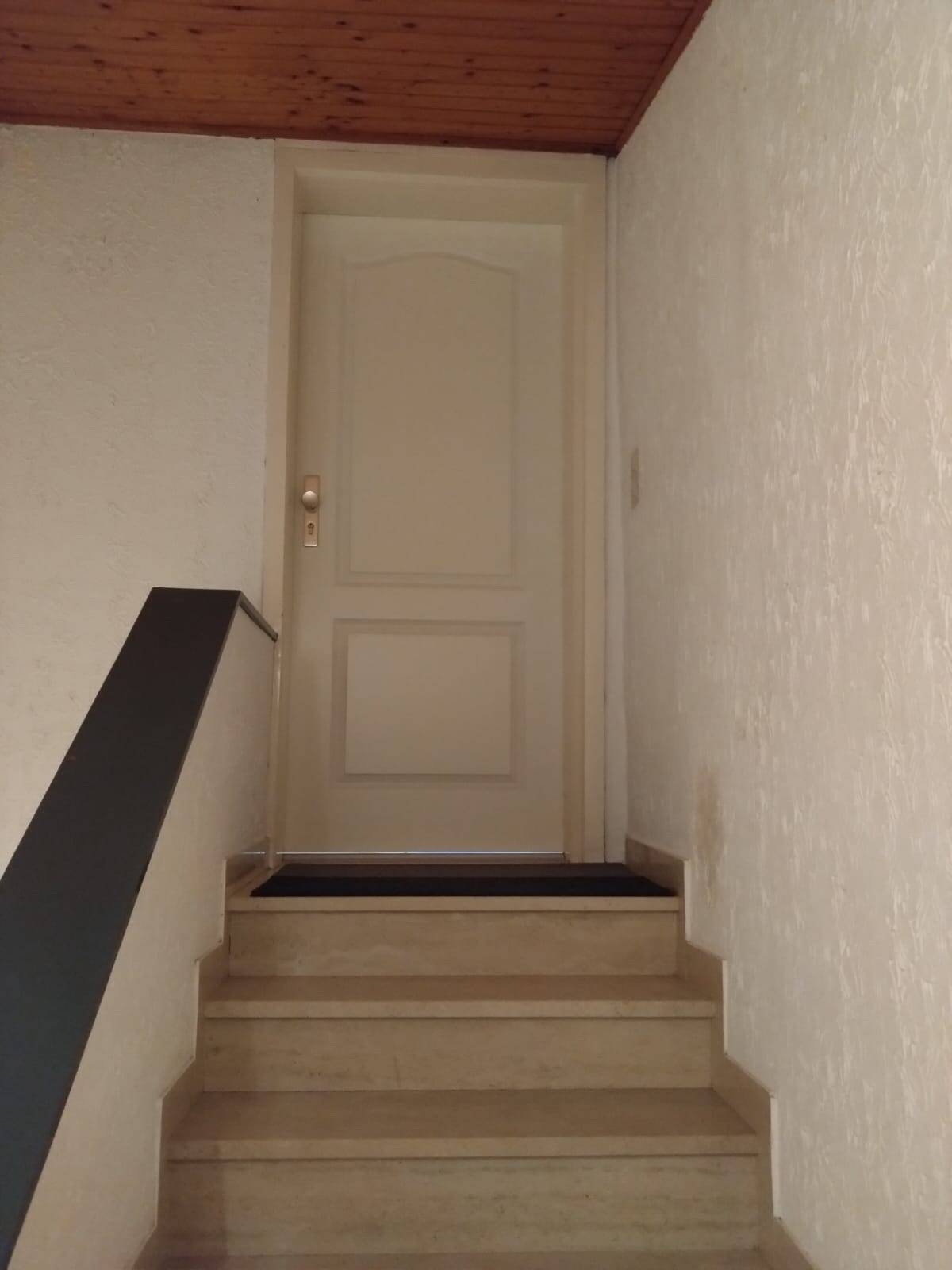2 ZKB – DG-Wohnung mit Garage – bevorzugt an 1 Person, 74924 Neckarbischofsheim
