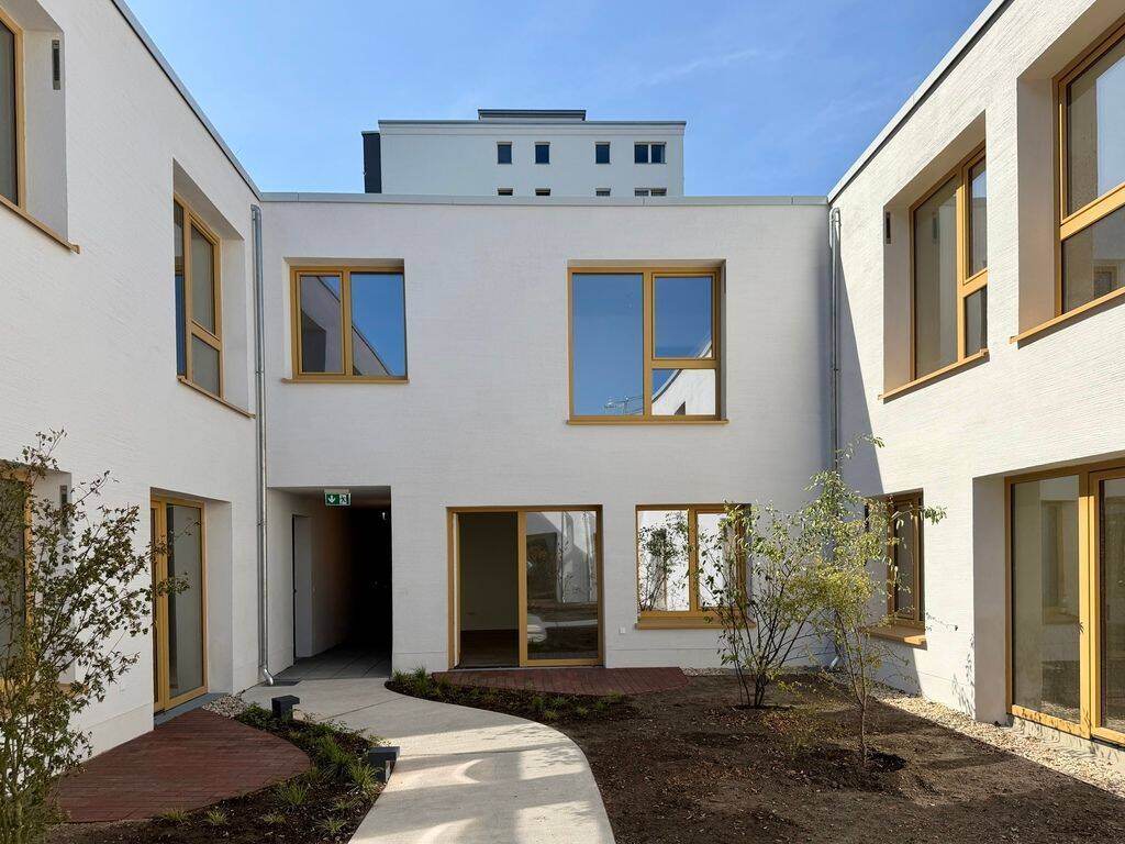 Familien-Maisonette-4-Zimmer-Wohnung mit Terrasse in Mitte, 10179 Berlin (Mitte)